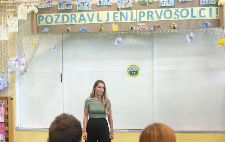 PRVOŠOLČKI BEGUNJE 04 FOTO LJUBO VUKELIČ